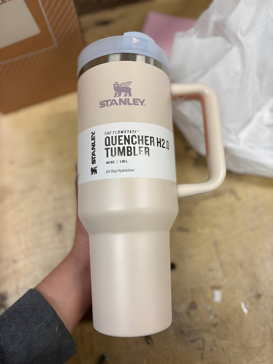 Stanley The FlowState Quencher H2.0 Tumbler 40 oz Vacuum Insulated Stainless Steel Travel Mug with Handle & Straw Lid